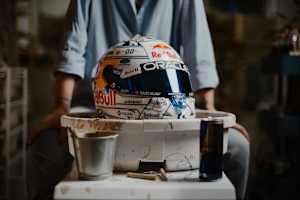 Max Verstappens Helmdesign ist ein Tribut für seine niederländischen Fans
