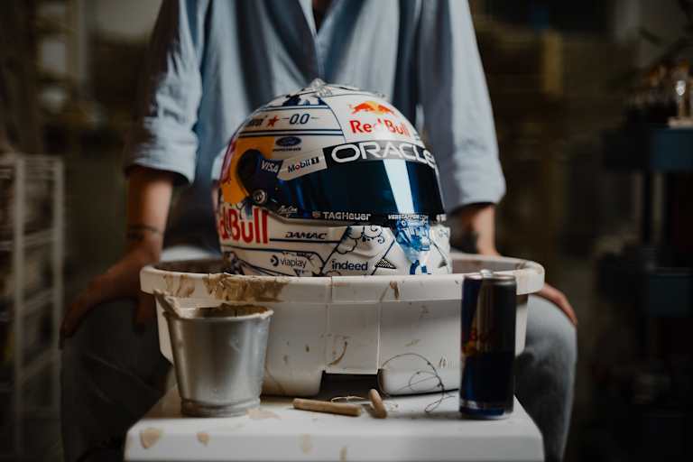 Max Verstappens Helmdesign ist ein Tribut für seine niederländischen Fans