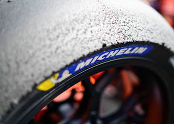Ab 2027 rollen die Superbikes auf Michelin-Reifen