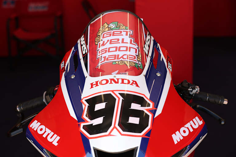 Jake Dixon fällt für mehrere Wochen aus