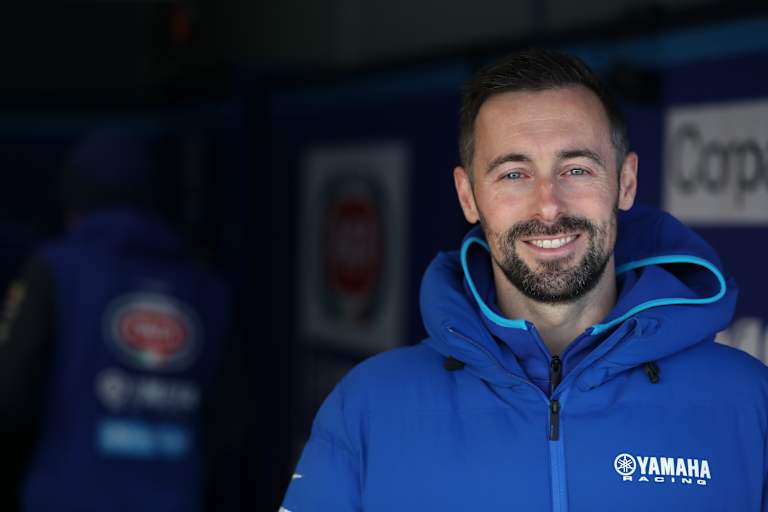 Eugene Laverty hilft Yamaha auch im Motocross