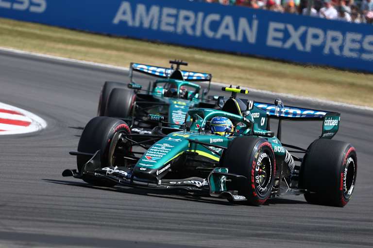 Die Aston Martin-Honda von Alonso und Stroll