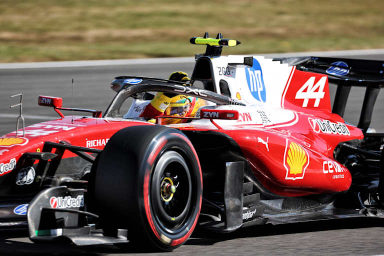 Lewis Hamilton im Ferrari