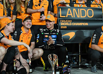 Lando Norris feiert in Abu Dhabi seinen WM-Titel