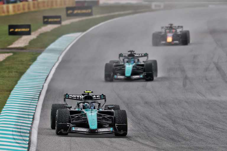 Da fuhren noch beide Mercedes: Kimi Antonelli und George Russell
