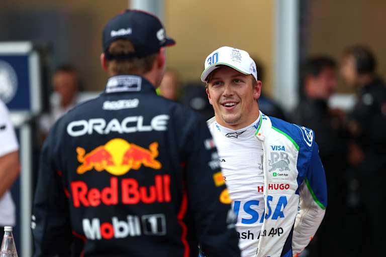 Max Verstappen mit Liam Lawson