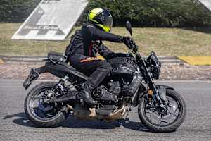 Der Reihentwin sieht dem der Aprilia RS457 zum verwechseln ähnlich
