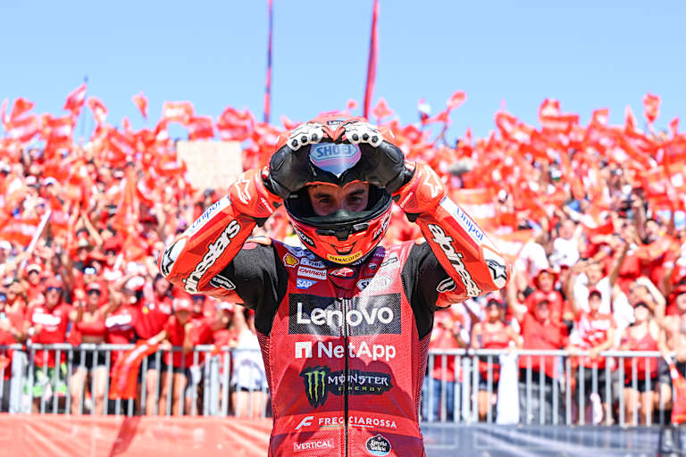 Große Emotionen: Marc Marquez jubelte vor den heimischen Fans