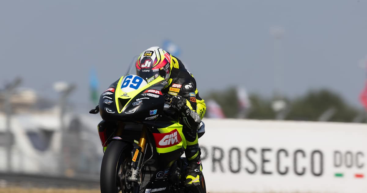 Donington-Lauf-1-Booth-Amos-Triumph-mit-Heimsieg-Philipp-ttl-6-