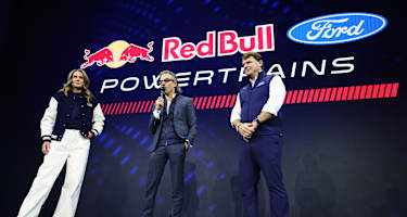 Red Bull Racing-Teamchef Laurent Mekies (Mitte)