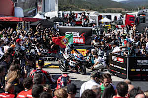 Miguel Oliveira stand in Portimao im Fokus der Fans