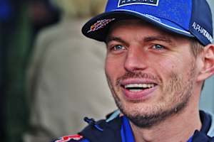 Max Verstappen ist überzeugt: Russell fokussiert sich derzeit auf die F1