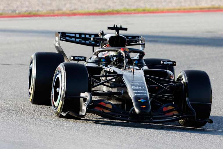 Lando Norris im neuen McLaren MCL30