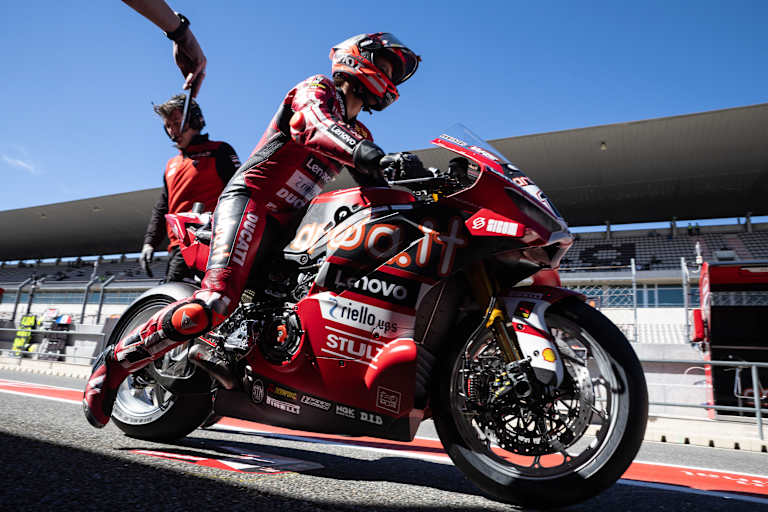 Nicolo Bulega holte die Pole-Position