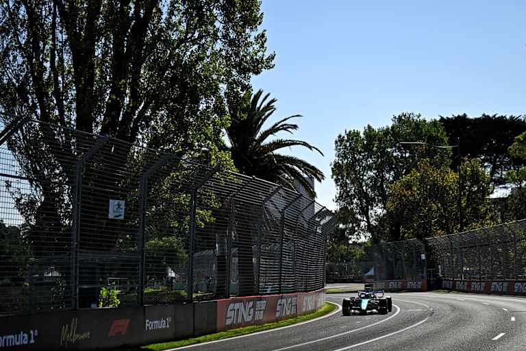 Fernando Alonso erlebte einen schwierigen Auftakt ins Melbourne-Wochenende