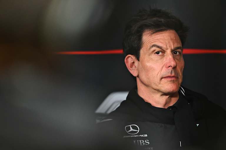 Trotz Mercedes-Dominanz: Toto Wolff muss eine knifflige Aufgabe meistern