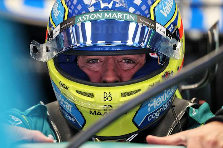 Fernando Alonso weiss: Er muss sich noch ein paar Rennen in Geduld üben