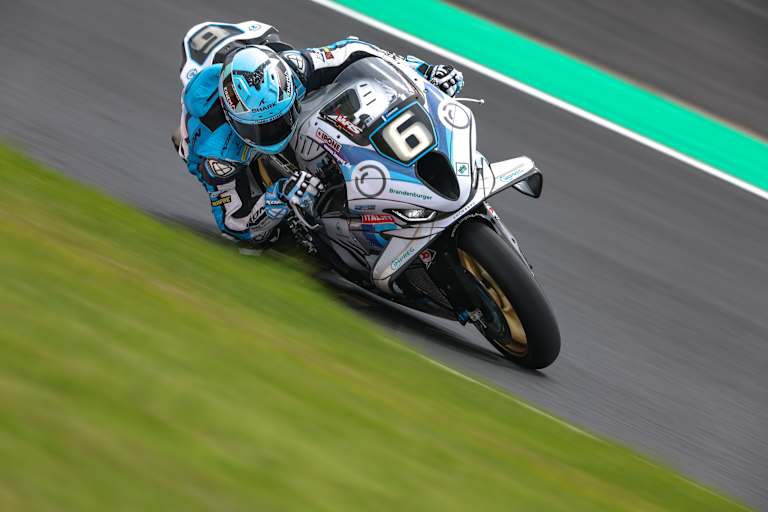 Marcel Schrötter auf der BMW von ERC Endurance