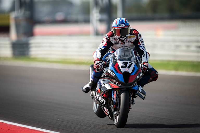 Superbike-WM in Cremona 2024: Markus Reiterberger im Toprak-Stil