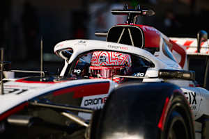 Esteban Ocon erlebte beim Shakedown am Steuer des VF-26 eine Überraschung