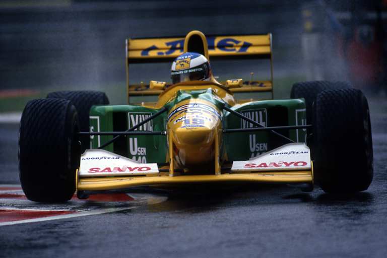 Michael Schumacher mit seinem Benetton B192 in Spa-Francorchamps 1992