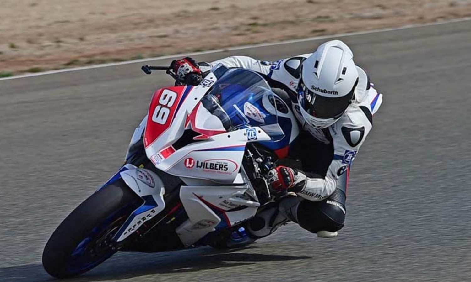 In der IDM 2015 ist Glöckner bei der IDM Superstock am Start