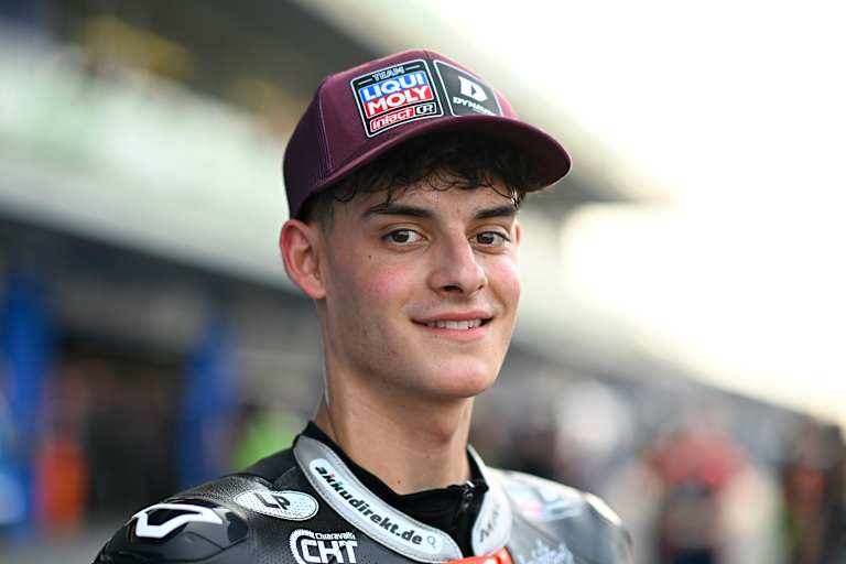 Intact-Pilot David Almansa