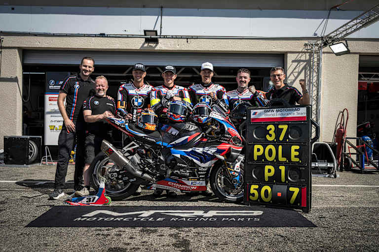 BMW startet von der Pole ins Bol d'Or
