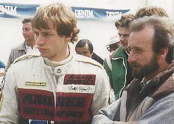 F2-Shootingstar Stefan Bellof und sein F3-Teamchef Schäfer 1983 am Ring 