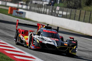 Der BMW M Hybrid V8 in Barcelona