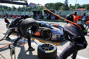 Boxenstopp beim Genesis GMR-001-Hypercar