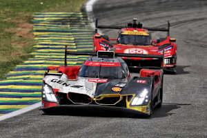 XPDer BMW M Hybrid V8 von Frijns/Rast/van der LindeB_1424921_1200px