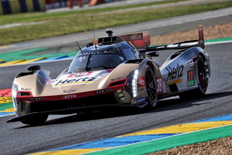 Der Cadillac V-Series.R in Le Mans