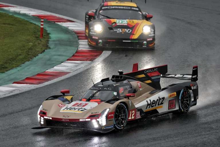 Der Cadillac V-Series.R in Fuji