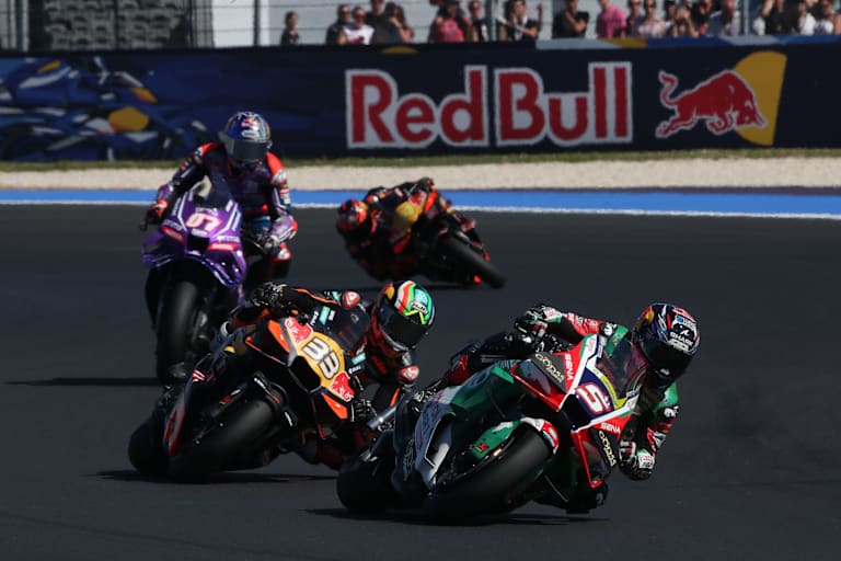 Johann Zarco vor Brad Binder