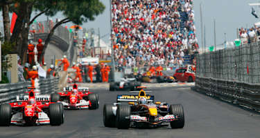 David Coulthard in Monaco 2005 vor den Ferrari von Schumacher/Barrichello