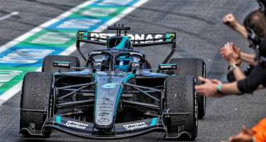 George Russell sorgte mit dem Melbourne-Sieg für Freude im Mercedes-Team