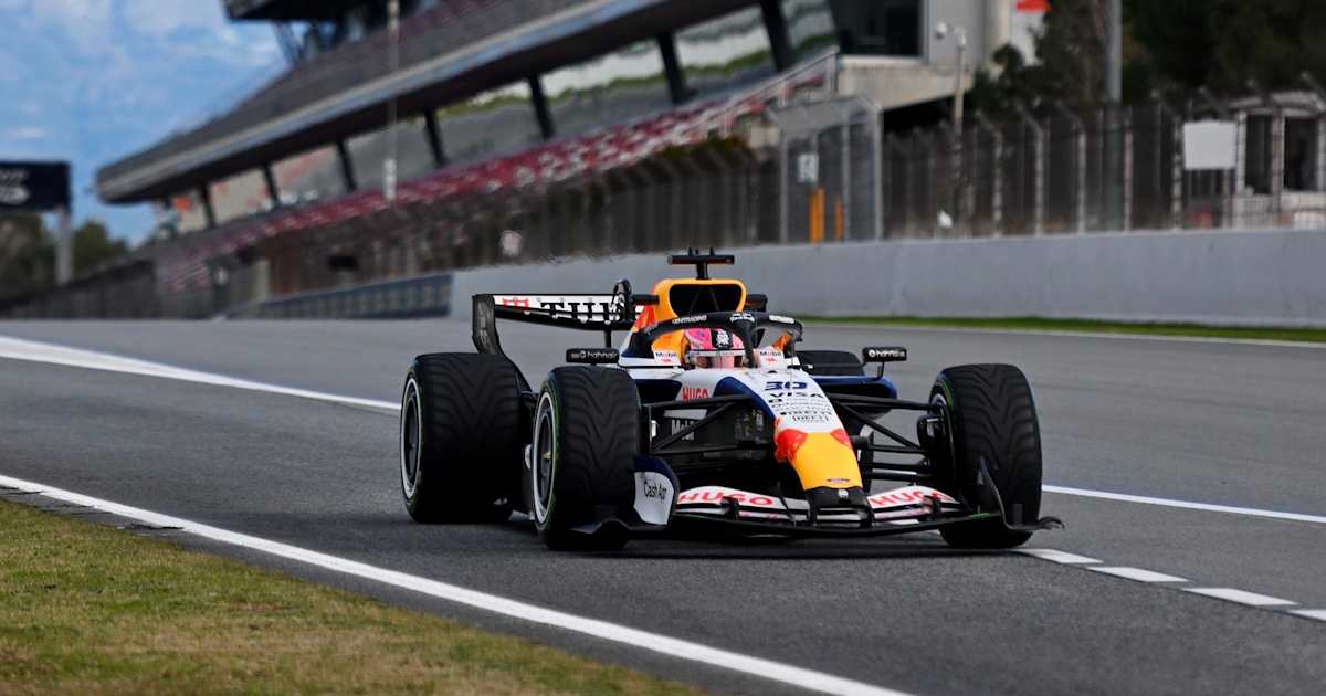 Liam-Lawson-Racing-Bulls-Zeugnis-f-r-Motor-von-Red-Bull-Powertrains-Ford