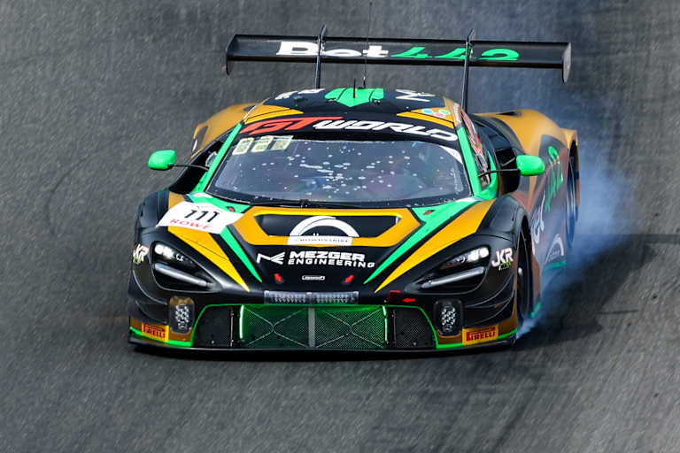 Viel Rauch um nichts bei CSA Racing