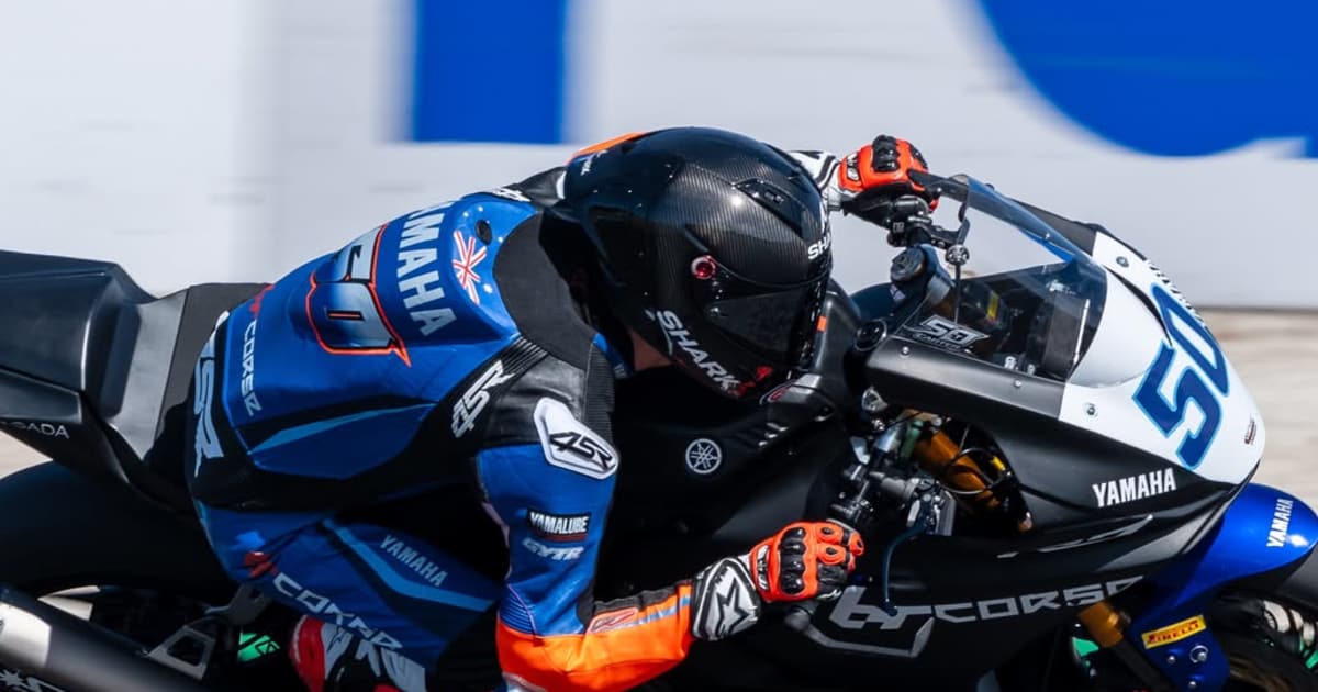 Sensations-Deb-t-der-neuen-Yamaha-R7-In-jeder-Hinsicht-ein-Fortschritt-