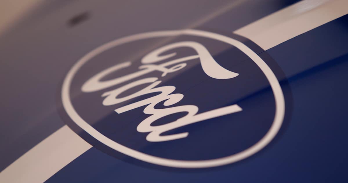 Cadillac-GM-verh-hnt-Ford-Duell-abseits-der-Formel-1-Rennstrecke