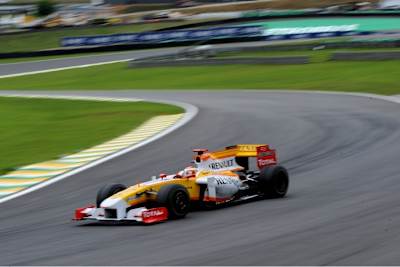 Die Formel1 muss sparen.