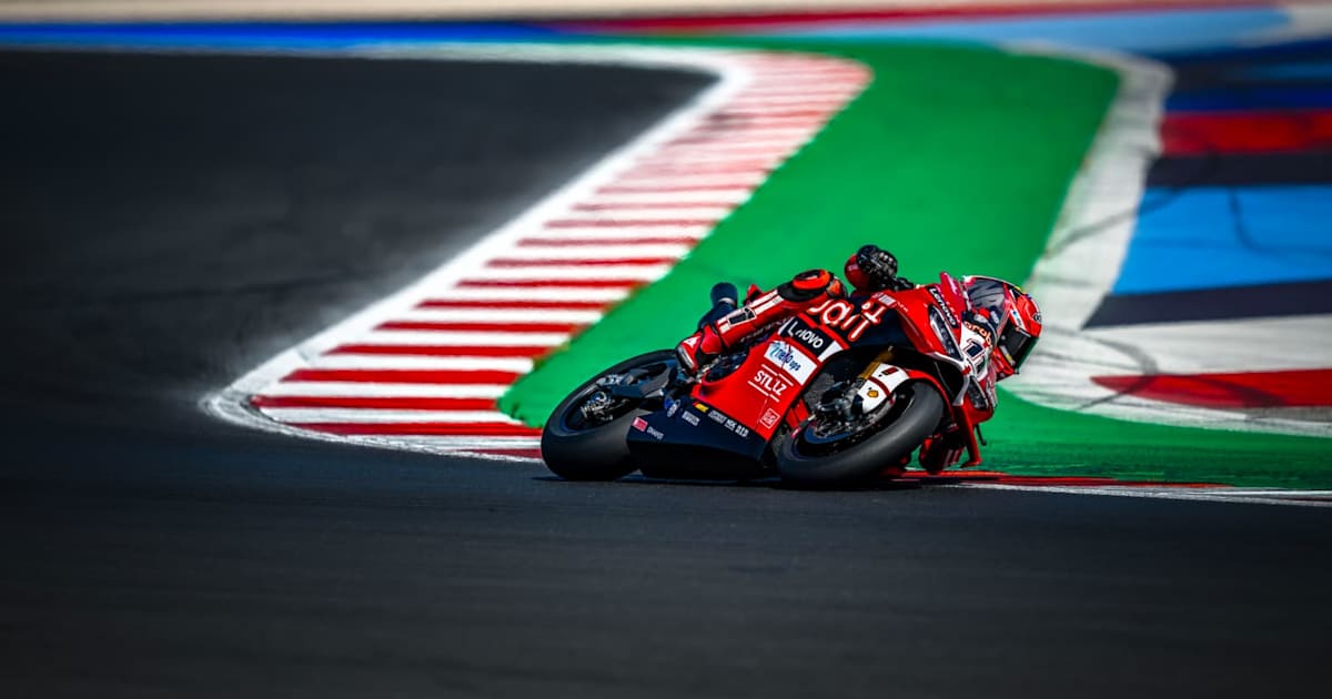 Ducati-Race-of-Champions-Bulega-wieder-schneller-als-Marc-Marquez-
