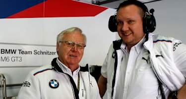 Herbert Schnitzer (links) meinemsam mit seinem Sohn Herbert Schnitzer Jr.