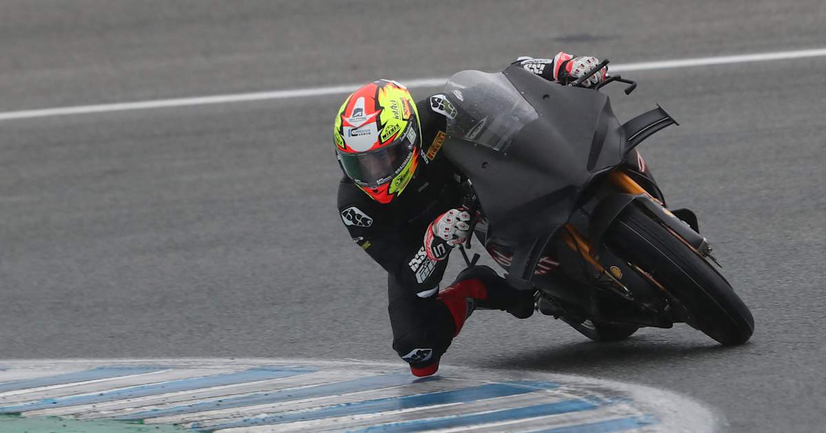 Vertrauensbeweis-von-Ducati-Philipp-ttl-durfte-neues-Superbike-V4R-fahren