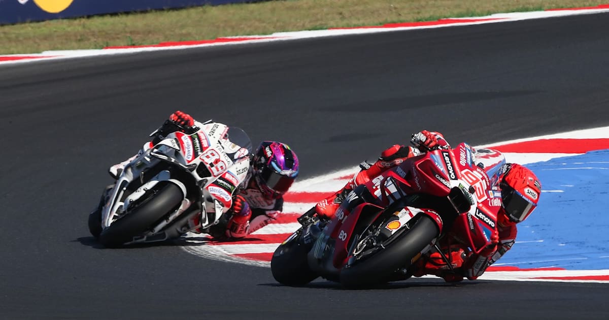 Marc Marquez sprintte zafer kazandı, liderlik puanı düşürdü.