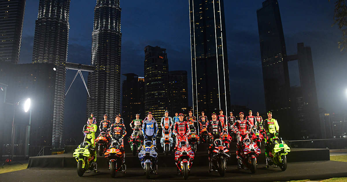 motogp-show-in-kuala-lumpur-das-geplante-feuerwerk-wurde-zur-pf-tzenfahrt
