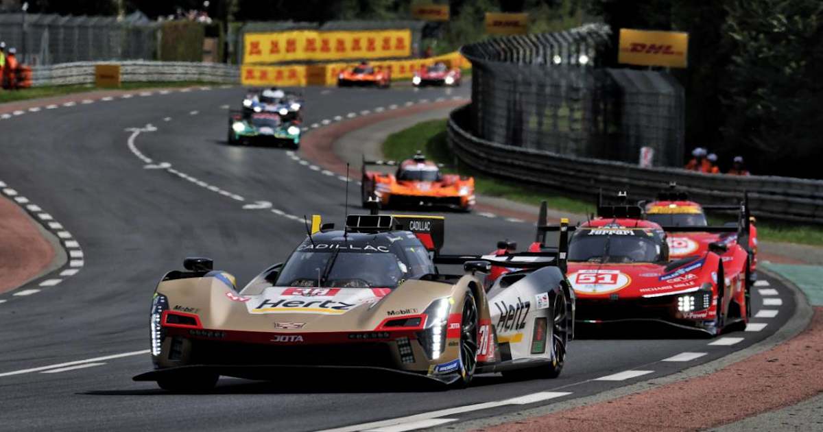 24-Hours-of-Le-Mans-Drei-Marken-fighten-am-Abend-um-Spitze