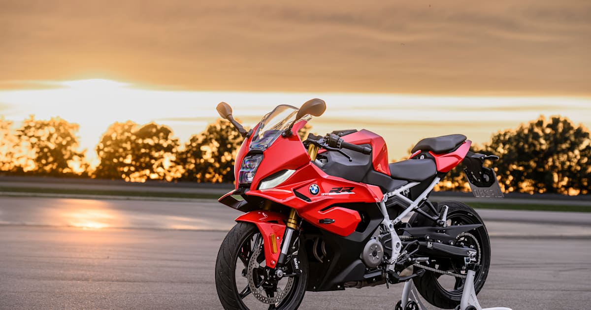 BMW unveils 48-hp F 450 RR sport bike for A2 riders
