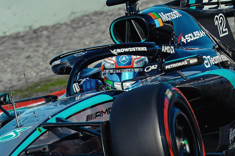 Kimi Antonelli im neuen Mercedes